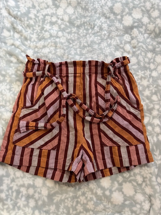 Anthropologie Pants - Anthropologie Paperbag Waist Striped Shorts -Small NWOT 🩳❤️
